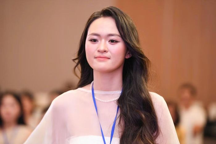 Không ít cô gái lựa chọn bước qua sự e ngại của bản thân để có mặt tại cuộc thi Hoa hậu Việt Nam.