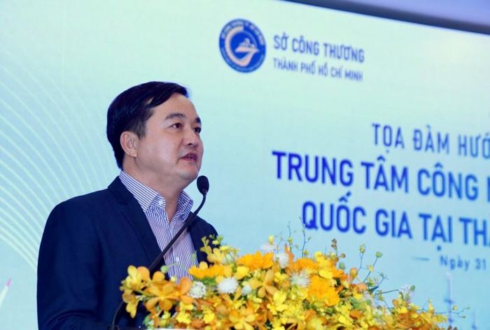 Ông Bùi Tá Hoàng Vũ, Giám đốc Sở Công Thương TP HCM nhấn mạnh tính cấp thiết của Đề án trong bối cảnh nhu cầu năng lượng, đặc biệt là năng lượng sạch, gia tăng nhanh cùng làn sóng đầu tư mới.