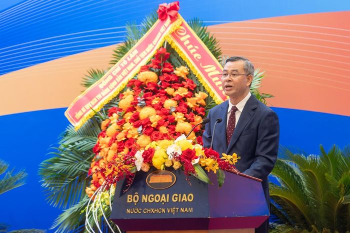 Bộ trưởng Bộ Tài chính Ngô Văn Tuấn đã có bài tham luận tại hội nghị.