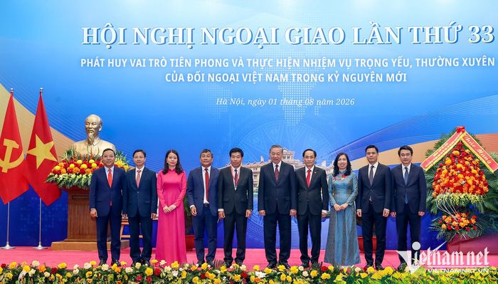 Tổng Bí thư, Chủ tịch nước với lãnh đạo Bộ Ngoại giao