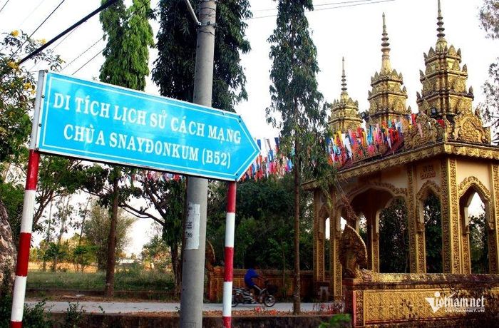 Chùa B52, xã Ô Lâm. Ảnh: Tùng Hương