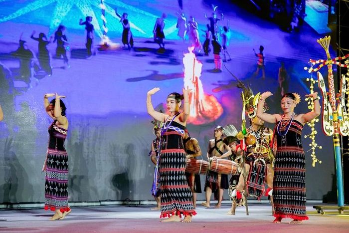 Giải thưởng ghi nhận những nỗ lực nhiều năm qua của doanh nghiệp trong việc bảo tồn và phát huy các giá trị văn hóa truyền thống của đồng bào Cơ Tu, đồng thời chuyển hóa bản sắc văn hóa thành sản phẩm du lịch đặc trưng.
