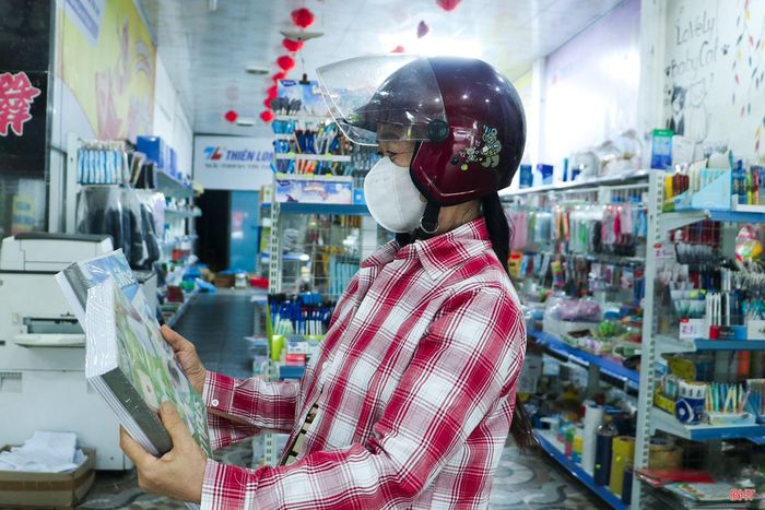 Các sản phẩm vở viết ngày càng đa dạng về mẫu mã, chất lượng giấy và thiết kế.