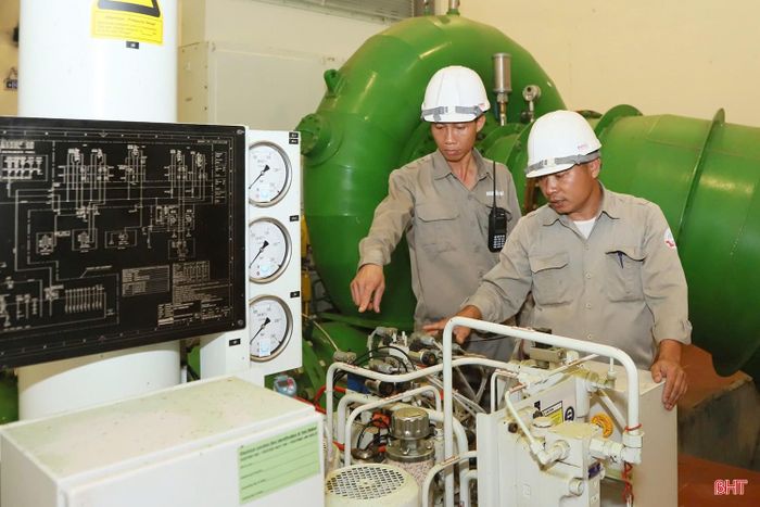 Nhà máy Thủy điện Hương Sơn 2 tại Khu kinh tế CKQT vận hành hiệu quả.