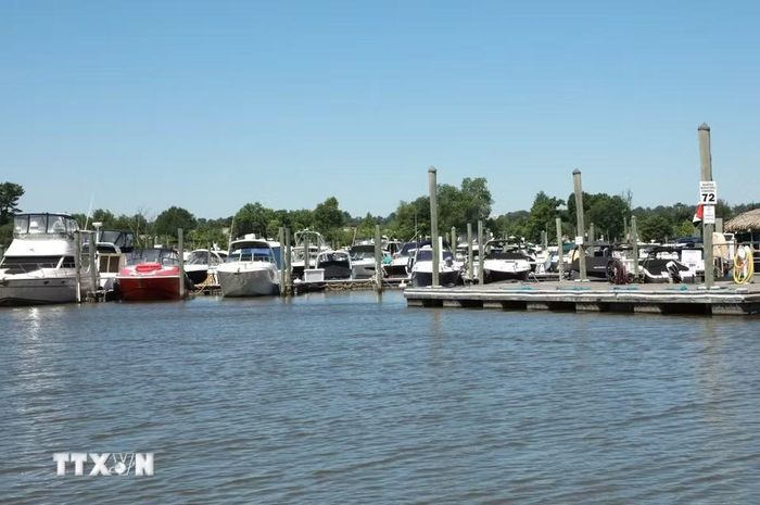 Bến thuyền trên sông Potomac, góp phần tạo nên không gian sinh hoạt, giải trí và du lịch ven sông tại Washington, D.C. (Ảnh: Ngọc Quang/TTXVN)