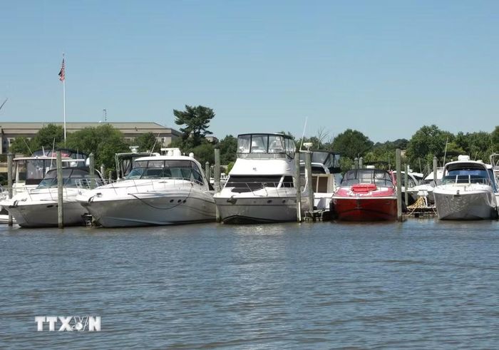 Bến thuyền trên sông Potomac, góp phần tạo nên không gian sinh hoạt, giải trí và du lịch ven sông tại Washington, D.C. (Ảnh: Ngọc Quang/TTXVN)