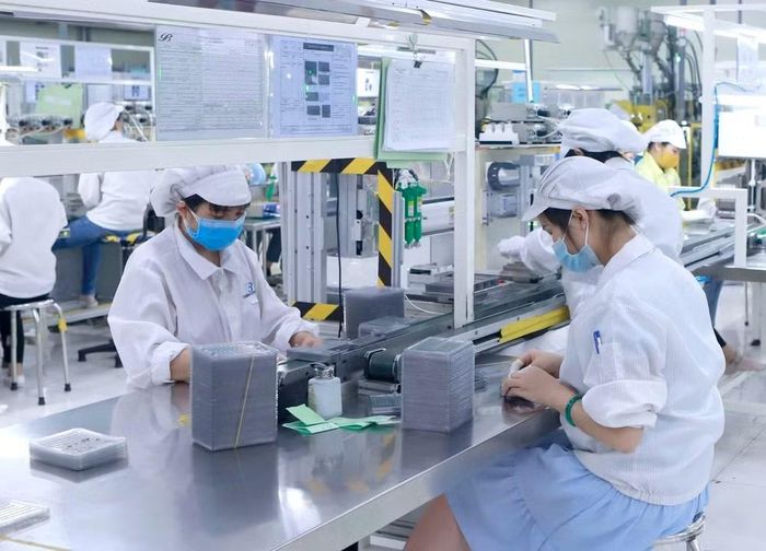 Sản xuất linh kiện điện tử tại Công ty Star Engineers Việt Nam, Khu công nghiệp Bình Xuyên I (Phú Thọ). (Ảnh: Nguyễn Thảo/TTXVN).