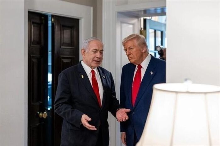 Tổng thống Mỹ Donald Trump (phải) và Thủ tướng Israel Benjamin Netanyahu. Ảnh: IRNA/TTXVN