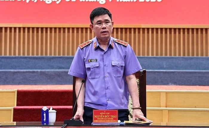 Đồng chí Nguyễn Đức Thái, Ủy viên Ban Thường vụ Đảng ủy, Phó Viện trưởng VKSND tối cao phát biểu tại tọa đàm. Ảnh: Vũ Phương