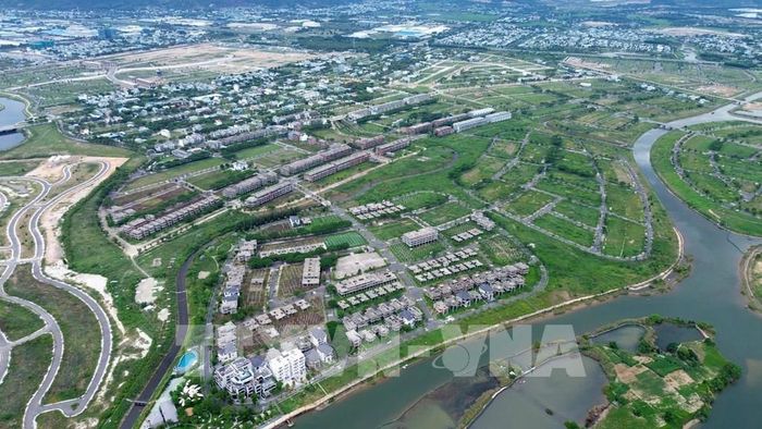 Không có một cơ sở dữ liệu đất đai chuẩn xác, sẽ không thể có một thị trường vận hành hiệu quả và lành mạnh. Ảnh minh hoạ: Quốc Dũng – TTXVN
