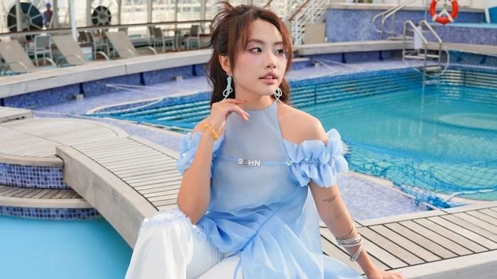 Ở tuổi 23, Phương Mỹ Chi được xem là một trong những nghệ sĩ trẻ có sự chuyển mình mạnh mẽ của Vpop.