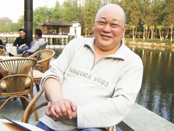 "Bao Thanh Thiên" Kim Siêu Quần.