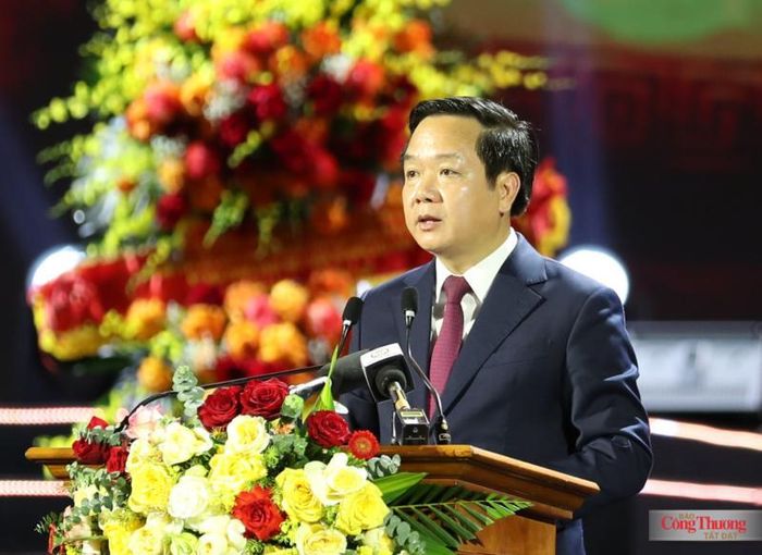 Bí thư Tỉnh ủy Hưng Yên Phạm Quang Ngọc phát biểu tại lễ kỷ niệm