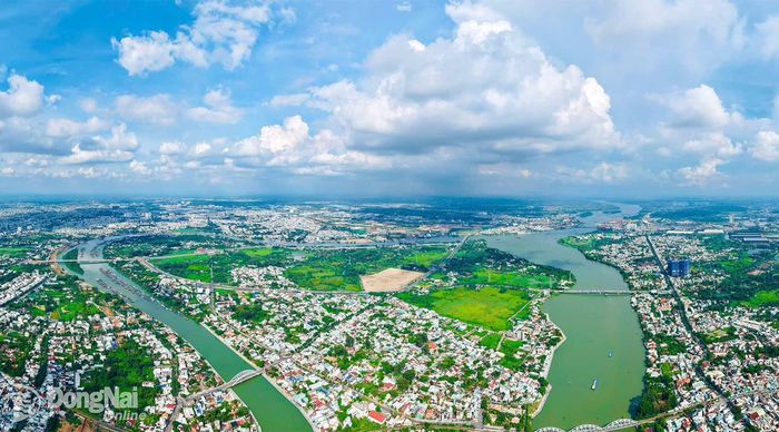 Khu vực ven sông Đồng Nai tại phường Trấn Biên được định hướng trở thành đô thị sinh thái. Ảnh: Công Nghĩa