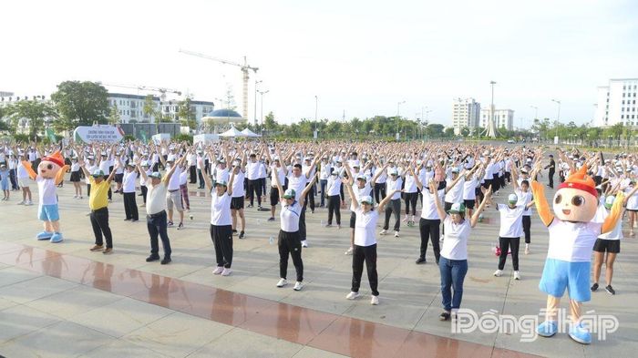 Hơn 1.000 vận động viên tham gia Chương trình Toàn dân tập luyện thể dục thể thao năm 2026.
