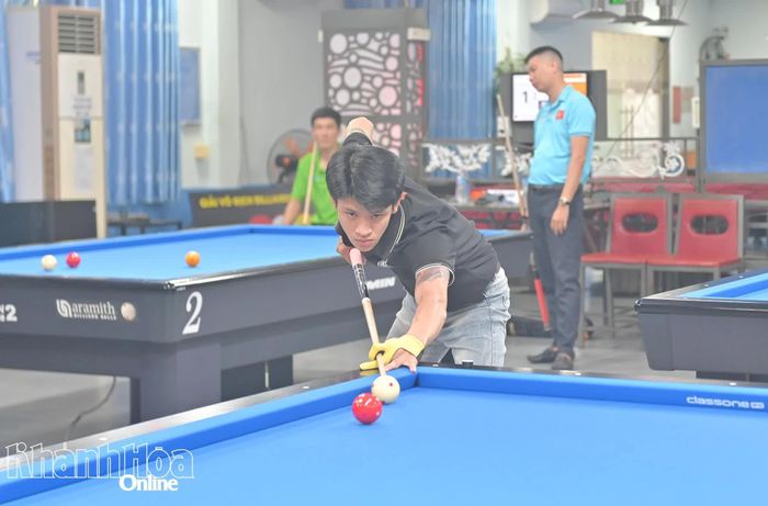 Vận động viên thi đấu tại giải.