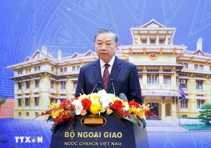 Tổng Bí thư, Chủ tịch nước Tô Lâm phát biểu chỉ đạo tại hội nghị. Ảnh: TTXVN.
