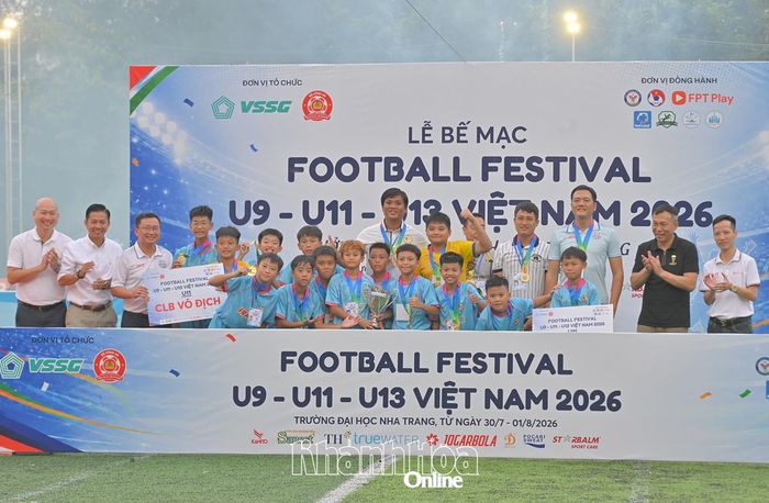 Đội bóng Phúc An TP. Hồ Chí Minh vô địch lứa tuổi U11.