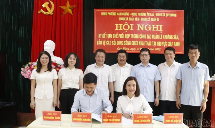 Lãnh đạo 05 địa phương ký quy chế phối hợp quản lý khoáng sản tại khu vực giáp ranh.