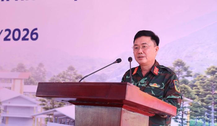 Đại tá Nguyễn Thế Lực - Phó Tư lệnh Binh đoàn 12 phát biểu tại lễ phát động.