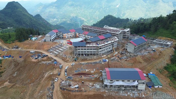 Toàn cảnh dự án Trường Phổ thông nội trú liên cấp Tiểu học và THCS Pha Long.