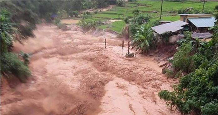 Cảnh báo nguy cơ lũ quét, sạt lở đất, sụt lún đất trên khu vực tỉnh Lai Châu.
