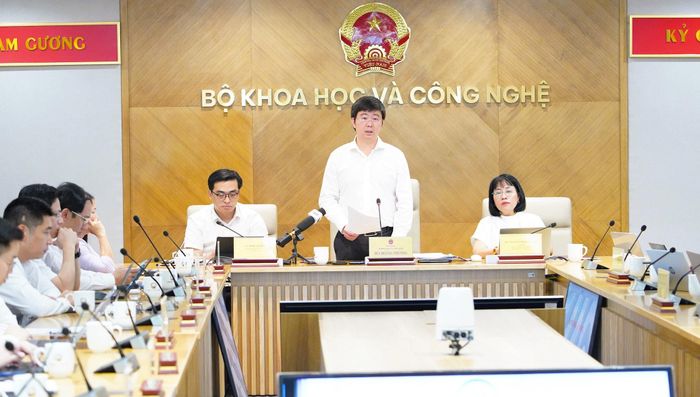 Thứ trưởng Bộ Khoa học và Công nghệ Bùi Hoàng Phương kết luận cuộc họp báo. Ảnh: Truyền thông KHCN