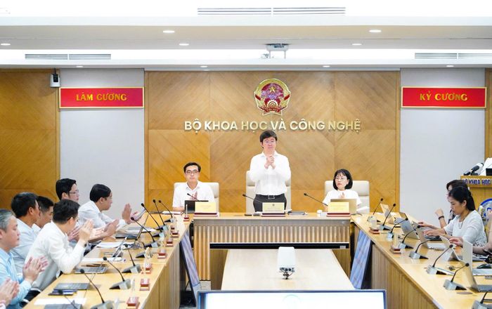 Quang cảnh buổi họp báo. Ảnh: Truyền thông KHCN