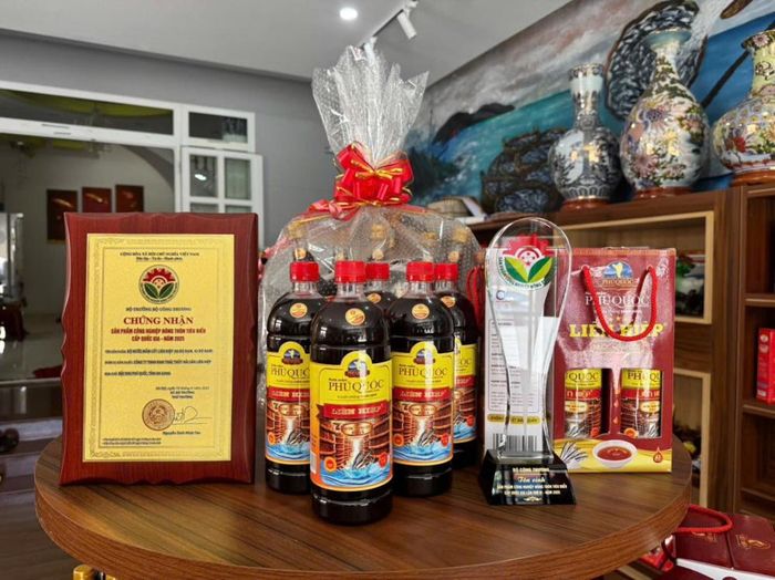  Bộ Công Thương đã công nhận Bộ sản phẩm nước mắm Liên Hiệp 40-43 của Công ty TNHH Khai thác Thủy hải sản Liên Hiệp đạt danh hiệu RISEP cấp quốc gia năm 2025. 