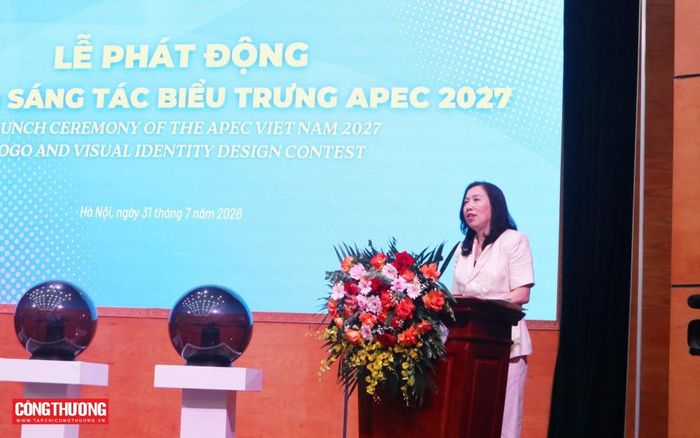Thứ trưởng Bộ Ngoại giao Lê Thị Thu Hằng, Trưởng Tiểu ban Tuyên truyền và Văn hóa (Ủy ban Quốc gia APEC 2027) cho biết, trong tổng thể công tác chuẩn bị cho Năm APEC 2027 tại Việt Nam, việc xây dựng mẫu biểu trưng và bộ nhận diện hình ảnh có ý nghĩa đặc biệt quan trọng. (Ảnh: TCCT/ Hoàng Phương)