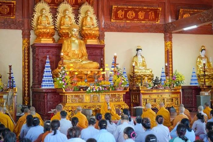 Lễ ngũ bách danh tại Trung tâm Văn hóa Phật giáo tỉnh Hà Tĩnh