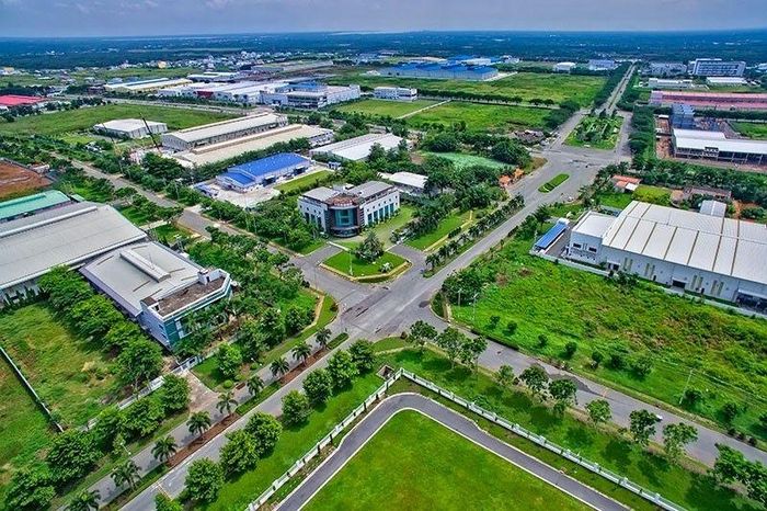 Nhiều thách thức cho TP. Hồ Chí Minh phát triển khu công nghiệp sinh thái. Ảnh Minh Phan
