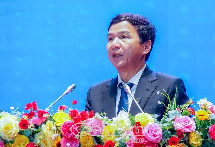 PGS.TS. Lê Đình Thanh, Giám đốc Bệnh viện Thống Nhất chia sẻ mô hình chăm sóc sức khỏe toàn diện cho người cao tuổi.
