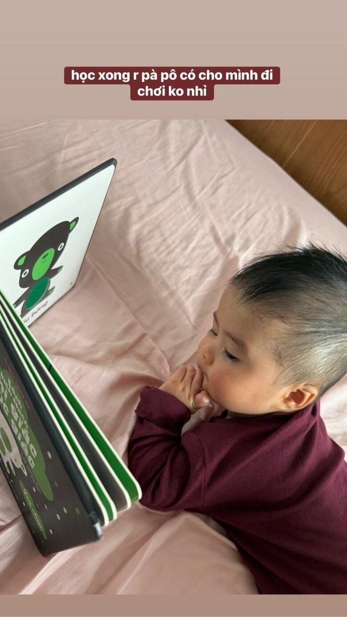 Vợ chồng Ngọc Hân giáo dục con sớm, thậm chí bà mẹ dạy con khi bé còn trong bụng.