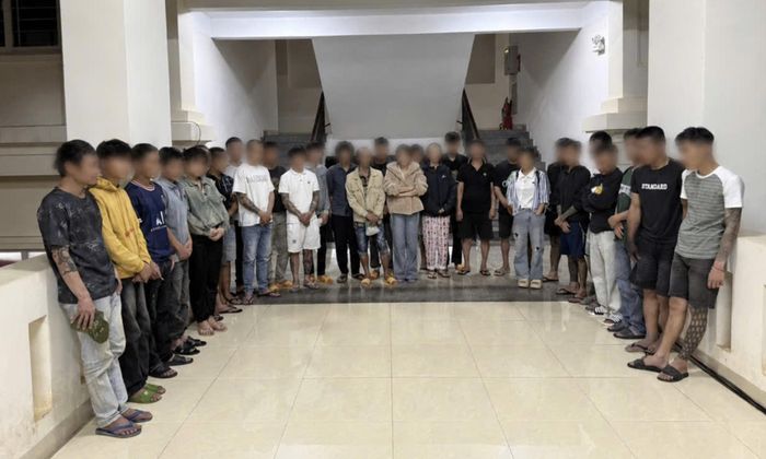 Các đối tượng tại cơ quan công an