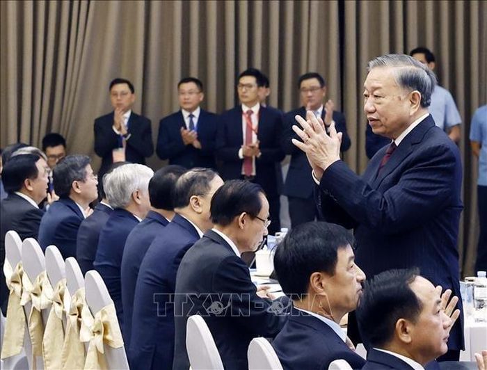Tổng Bí thư, Chủ tịch nước Tô Lâm và các đại biểu tham dự Hội nghị. (Ảnh: Thống Nhất/TTXVN)