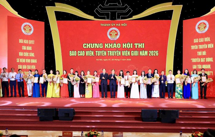 Ban Tuyên giáo và Dân vận Thành ủy Hà Nội tổ chức thành công Hội thi Báo cáo viên, tuyên truyền viên giỏi năm 2026, góp phần đưa Nghị quyết XIV của Đảng, Nghị quyết XVIII Đảng bộ thành phố Hà Nội nhanh chóng đi vào cuộc sống. Ảnh: Quang Thái 