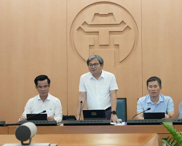 Phó Chủ tịch UBND thành phố Hà Nội Trương Việt Dũng, Trưởng ban Quản lý các Khu công nghệ cao và Khu công nghiệp thành phố phát biểu tại hội nghị. Ảnh: Hồng Thái