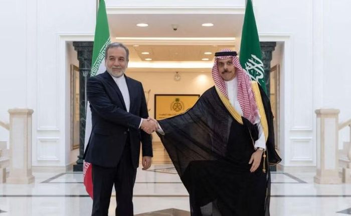Ngoại trưởng Iran cũng tuyên bố mọi quốc gia tham gia chiến dịch tấn công nhằm vào Tehran đều có thể trở thành mục tiêu đáp trả.