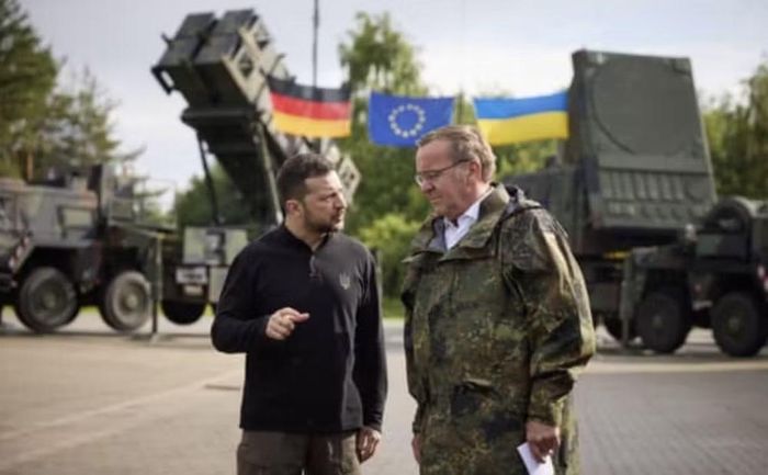 Tuy nhiên, kho dự trữ đạn Patriot của Kiev đang dần cạn kiệt, khiến năng lực phòng thủ trước các đòn tập kích bằng tên lửa đạn đạo suy giảm đáng kể.