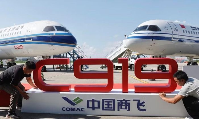 Tuy nhiên trở ngại chính của C919 đó là vẫn còn nhiều thành phần do phương Tây chế tạo bên trong máy bay, cho nên dễ bị đối thủ đưa ra những biện pháp nhằm ngăn chặn nó chiếm lĩnh thị trường, đây là điểm yếu mà Trung Quốc cần sớm vượt qua.