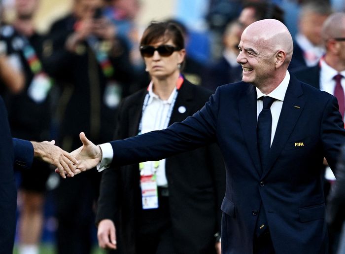 Kế hoạch định giá tài sản thương mại của FIFA ở mức 20 tỷ USD khiến nhiều liên đoàn lo ngại World Cup bị biến thành công cụ kiếm lời.