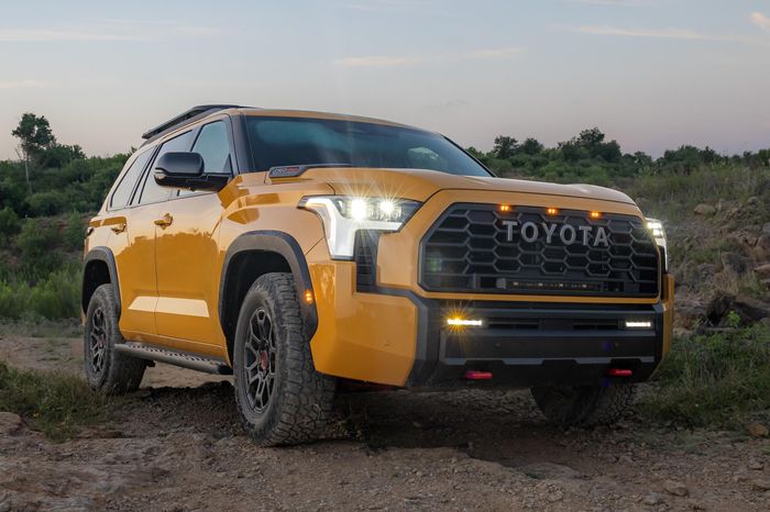Một trong những yếu tố quan trọng giúp Toyota duy trì vị trí dẫn đầu là nhu cầu mạnh mẽ đối với các dòng xe điện hóa. Trong 6 tháng đầu năm 2026, hãng bán được 2,71 triệu xe điện hóa, tăng 9,1% so với cùng kỳ.