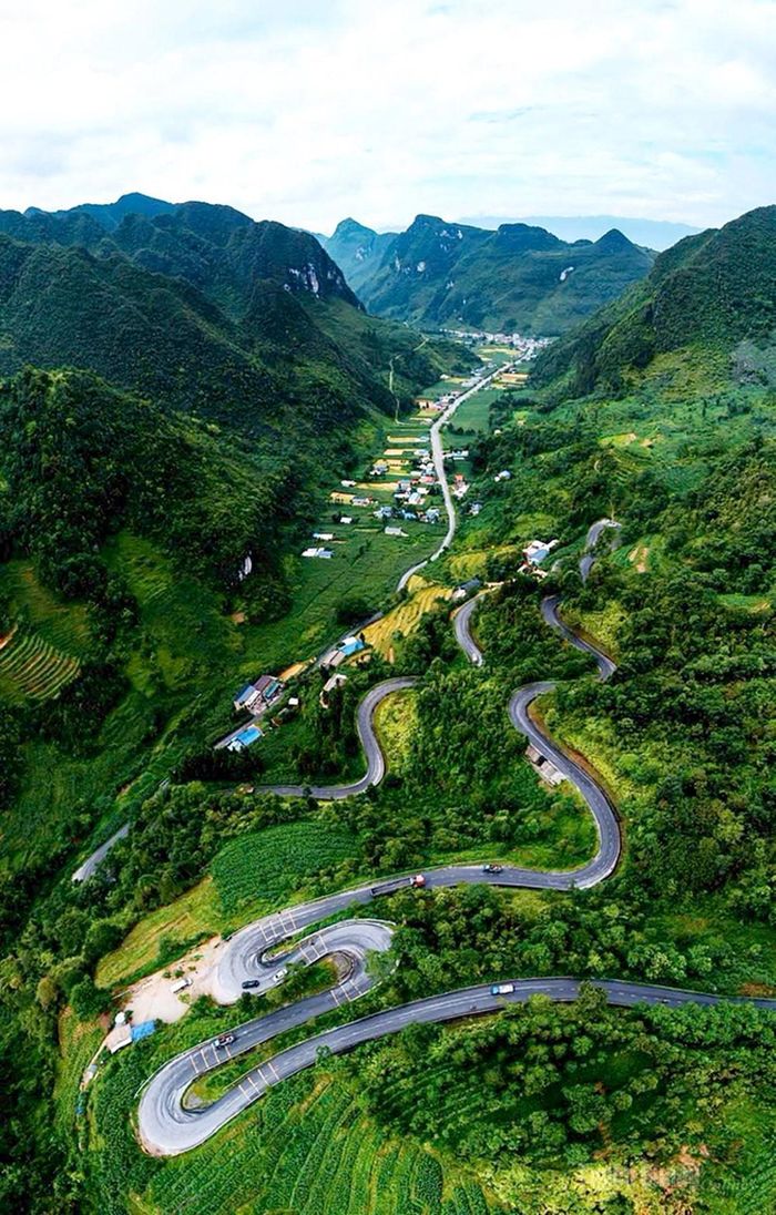 Sản phẩm du lịch “Đường Hạnh Phúc - Con đường Máu và Hoa” thu hút nhiều khách du lịch đến tìm hiểu, trải nghiệm