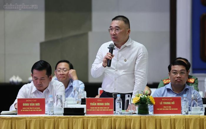 Ông Trần Minh Sơn – Thành viên Hội đồng Sáng lập, Phó Chủ tịch thường trực Hội đồng Quản trị Tập đoàn Sungroup phát biểu - Ảnh: VGP/Phương Nguyên