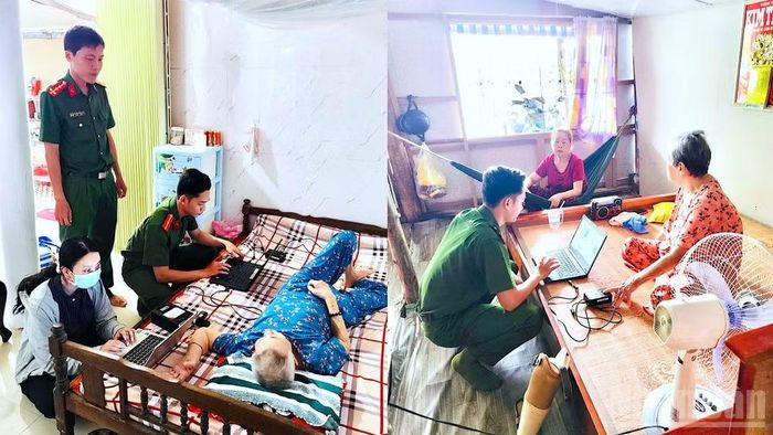 Cán bộ Công an xã Đầm Dơi (tỉnh Cà Mau) cùng các đơn vị chức năng đến tận nhà thu mẫu sinh phẩm ADN cho 2 trường hợp thân nhân liệt sĩ khó khăn trong đi lại.