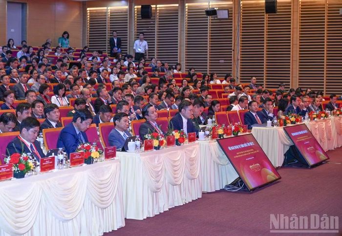 Các đại biểu tham dự hội nghị. (Ảnh: TRẦN HẢI)
