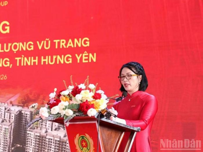 Đại diện liên danh đầu tư dự án cam kết xây dựng công trình bảo đảm chất lượng.