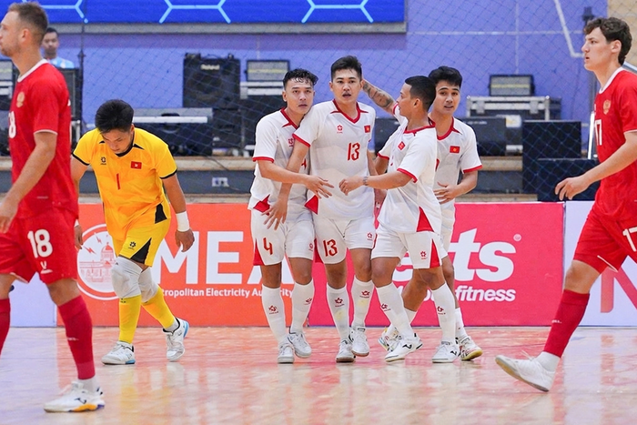 Tuyển futsal Việt Nam gây bất ngờ trước Nga. Ảnh: VFF