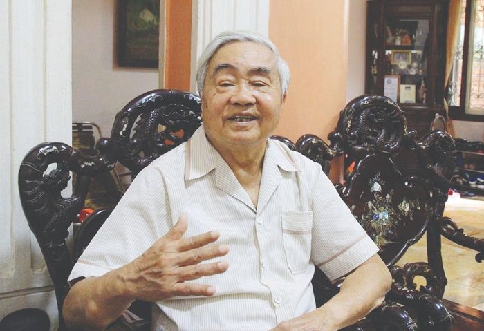 Giáo sư - Viện sĩ - Nhà giáo Nhân dân Phạm Minh Hạc (ẢNH: MINH PHONG)